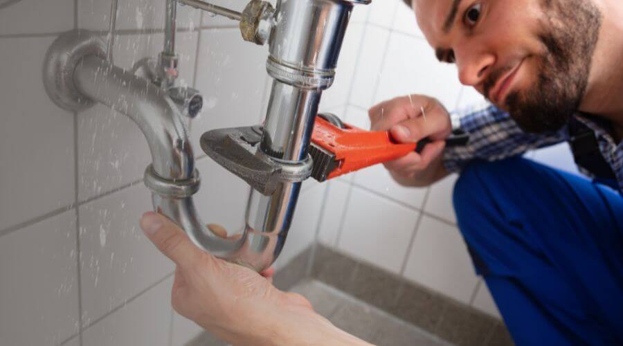 Expert burst pipe repair services in Beaverdam, VA